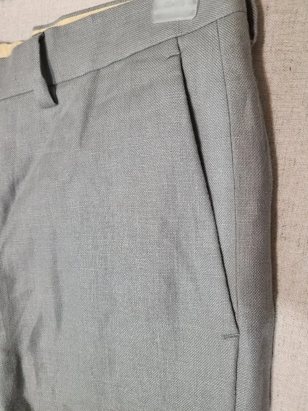 Men's J Crew Linen Dress Pants Actual 31 x 35.5 Light Grey Flat Front Lined